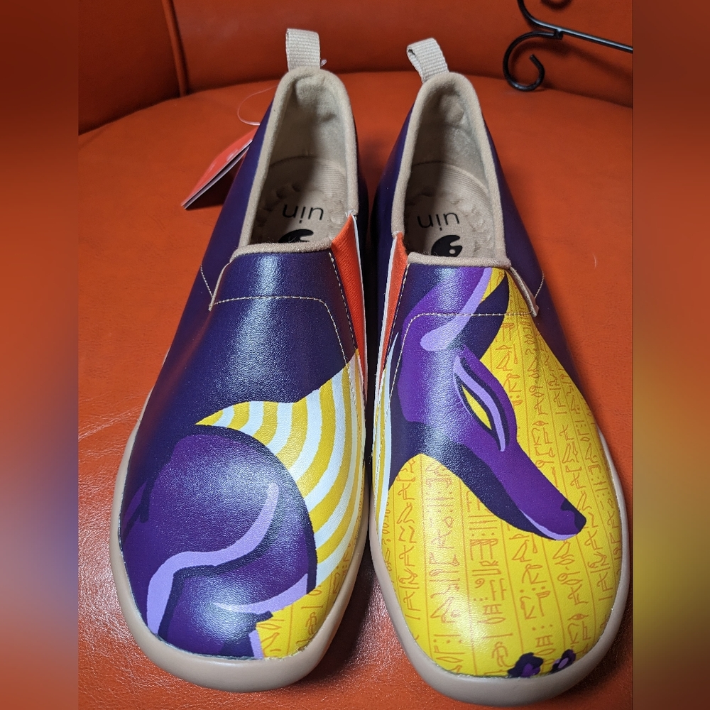 NEW Anubis ($95) - Uin Life Is Art travel shoes Size EU 41